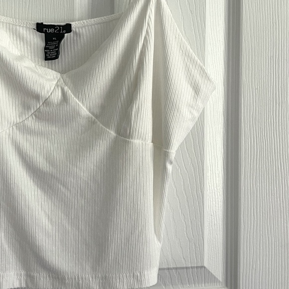 White Rue21 Crop Top Tank - Picture 4 of 8